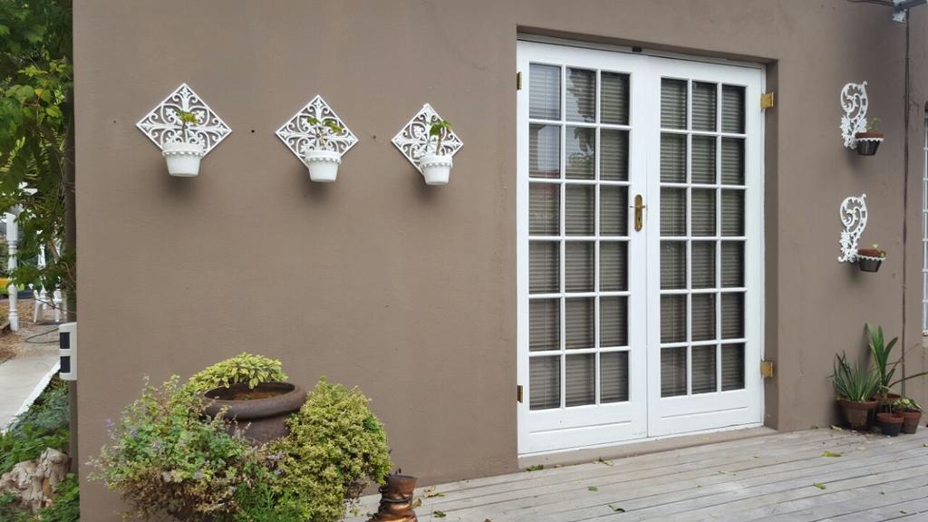 Guest House Frame Ace Белвилл Экстерьер фото