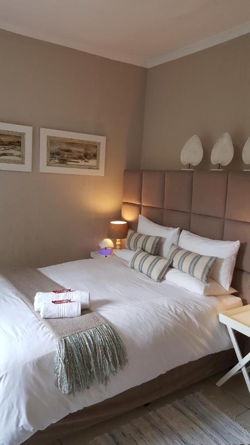 Guest House Frame Ace Белвилл Экстерьер фото